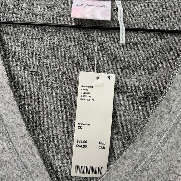 NWT Urban Outfitters Chloe Button Up Grey - Picture 3 of 3